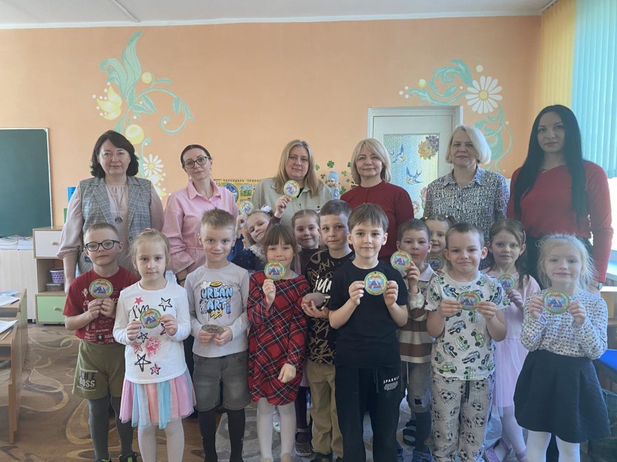 Будущие первоклассники встречают гостей